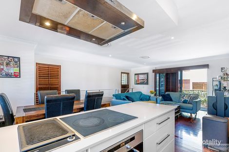 Property photo of 5/14 Peerless Avenue Mermaid Beach QLD 4218