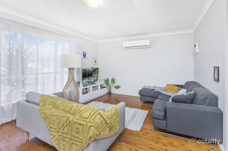 Property photo of 103 Devonshire Crescent Oak Flats NSW 2529