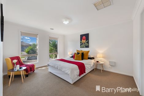 Property photo of 5 Wakefields Drive Brookfield VIC 3338