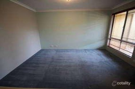 Property photo of 16 Braidwood Drive Australind WA 6233