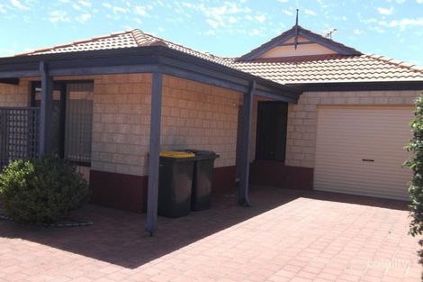 1/12 Dolphin Way, Yangebup, WA 6164