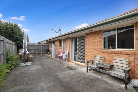 2/11 Conrad St, St Albans, VIC 3021