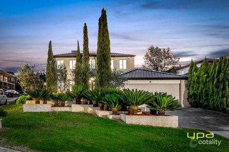 Property photo of 8 Begonia Court Endeavour Hills VIC 3802