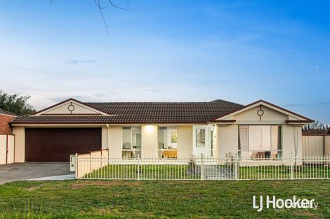 2 MERTZ WAY, POINT COOK, VIC 3030