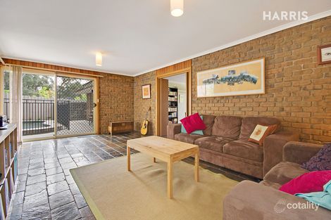 1 Greenglade Rd, Belair, SA 5052