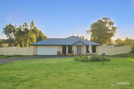 11 Kingsthorpe St, Kingsthorpe, QLD 4400