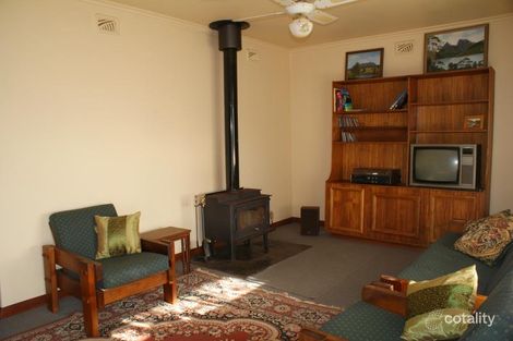 Property photo of 24 Swan Road Riverglades SA 5253