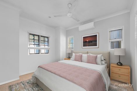 Property photo of 5 Joffre Place Forest Lake QLD 4078