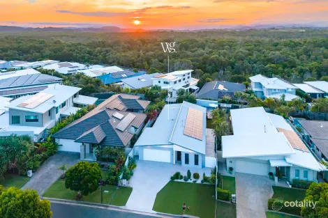 Property photo of 14 Lobelia Crescent Casuarina NSW 2487