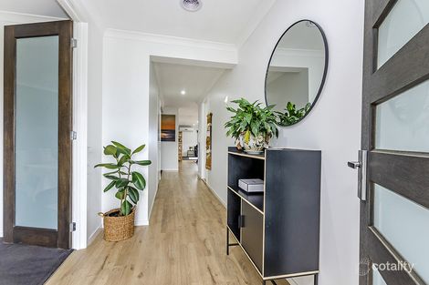 Property photo of 19 Penfold Drive Warrnambool VIC 3280