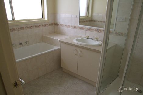 Property photo of 4/47-53 Hume Avenue Melton South VIC 3338