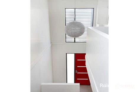 Property photo of 7 Boathouse Drive Caroline Springs VIC 3023