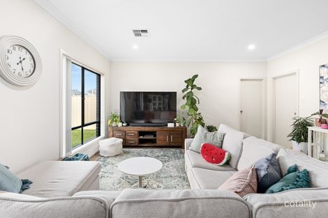 11 Thornleigh Ct, Morphett Vale, SA 5162