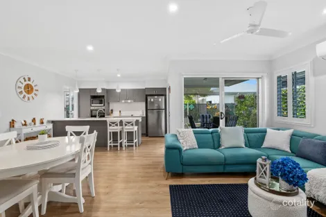 Property photo of 329/2-40 Koplick Road Chambers Flat QLD 4133