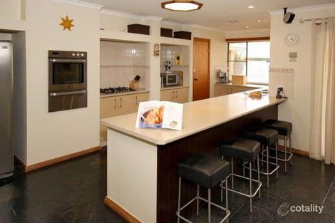 Property photo of 10 Swallow Drive Flagstaff Hill SA 5159