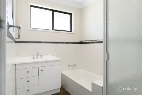Property photo of 6 Carey Street Kearneys Spring QLD 4350