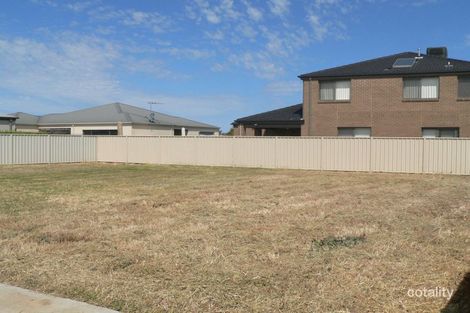 Property photo of 4 Jane Road Yarrawonga VIC 3730