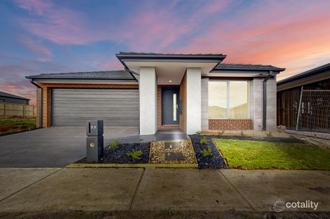 Property photo of 22 Streamlet Boulevard Tarneit VIC 3029