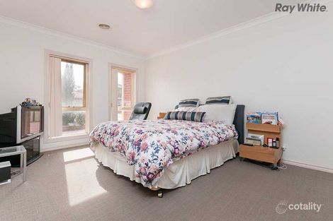 Property photo of 7 Rockland Court Taylors Hill VIC 3037
