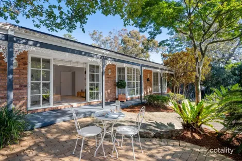 1 CAPRI CL, AVALON BEACH, NSW 2107