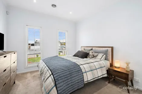Property photo of 14/10-12 Britannia Street Geelong West VIC 3218
