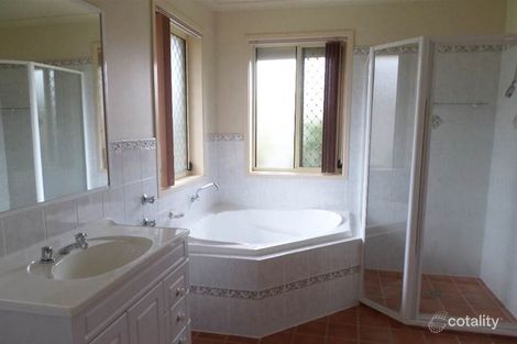 Property photo of 224 Halloran Drive Jerrabomberra NSW 2619