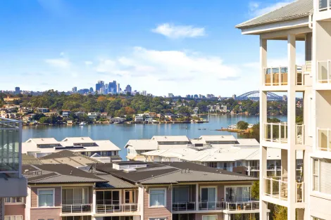 Property photo of 901/17 Woodlands Avenue Breakfast Point NSW 2137