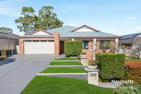8 Pinnacle Cl, Bolwarra Heights, NSW 2320