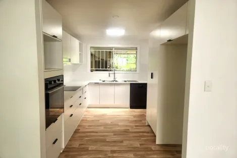 Property photo of 10 Dix Street Redcliffe QLD 4020