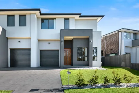 20a Fieldhouse Cct, Campbelltown, NSW 2560