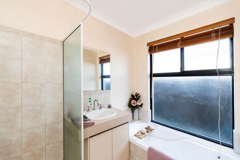 Property photo of 59 Vaucluse Crescent Ellenbrook WA 6069