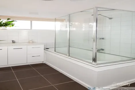 Property photo of 9/2-6 Kelvin Grove Springvale VIC 3171