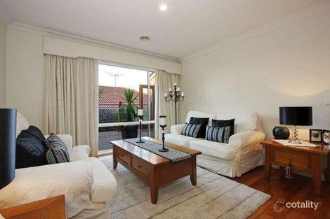 Property photo of 3 Regency Rise Chirnside Park VIC 3116