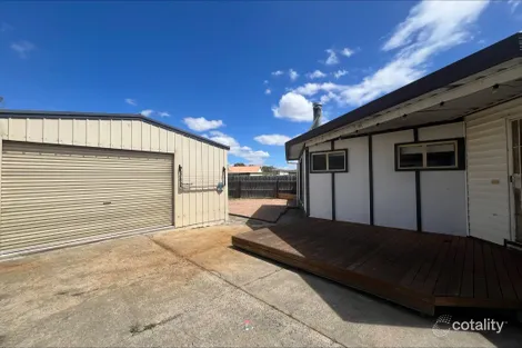 Property photo of 2 Hicks Court Traralgon VIC 3844