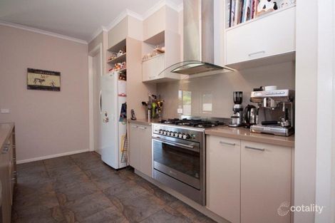 Property photo of 12 Chervil Place Baranduda VIC 3691