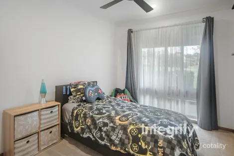 Property photo of 78 Lyndhurst Drive Bomaderry NSW 2541