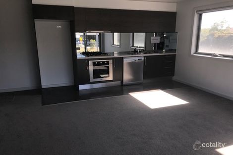 Property photo of 7/2 Dunoon Street Murrumbeena VIC 3163