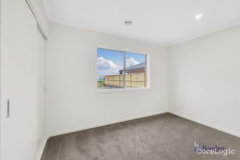 Property photo of 22 Equestria Boulevard Wollert VIC 3750