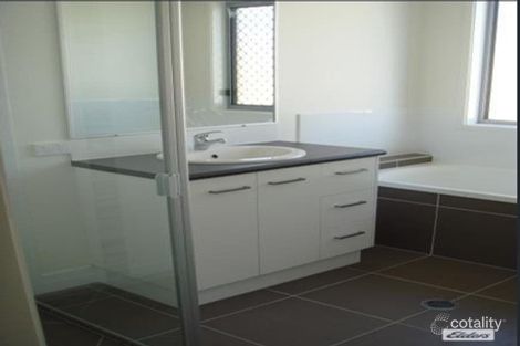 Property photo of 23 Bridgeman Parade Chinchilla QLD 4413