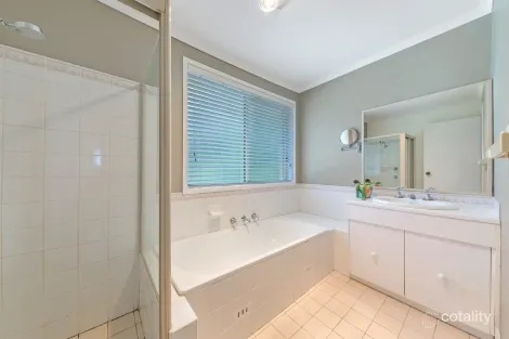 Property photo of 8/14-16 Patu Place Cherrybrook NSW 2126