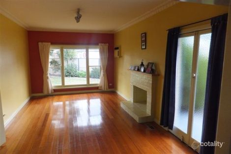 Property photo of 4 Princes Crescent Shepparton VIC 3630