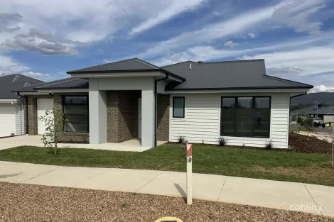 14 Stobie Cres, Leneva, VIC 3691