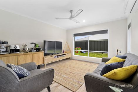 Property photo of 12 Como Avenue Emerald Beach NSW 2456