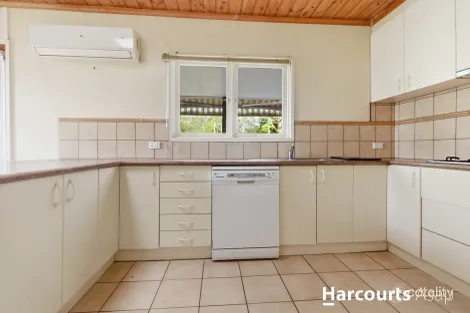 Property photo of 1 Hillcrest Avenue Ringwood VIC 3134