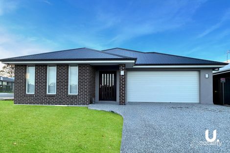56 Crestwood Rd, Thornton, NSW 2322
