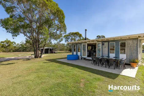 332 Pioneer Rd, Buxton, QLD 4660