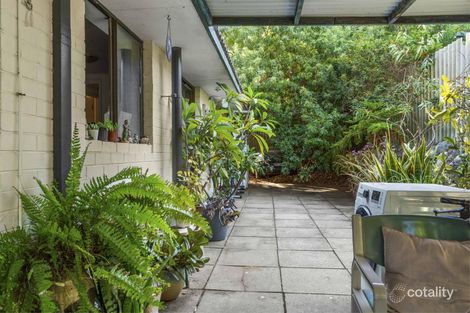 Property photo of 17 Currajong Crescent Craigie WA 6025