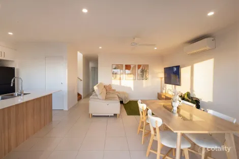 Property photo of 23 Harvest Drive Palmview QLD 4553