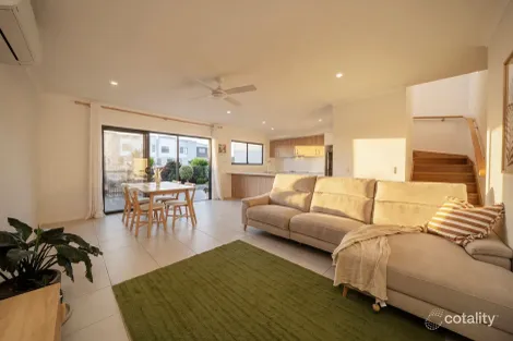 Property photo of 23 Harvest Drive Palmview QLD 4553