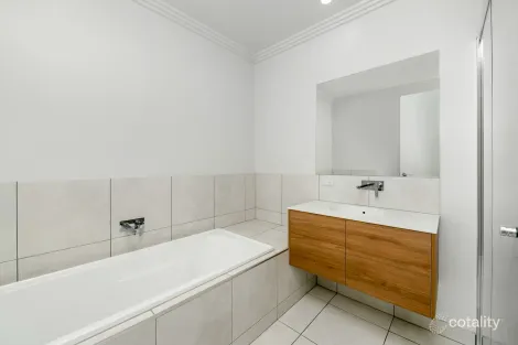 Property photo of 9 Carnegie Way Bendigo VIC 3550